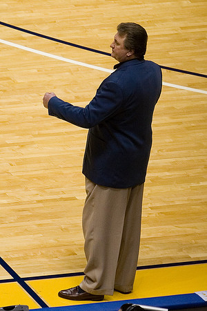 Huggs sporting a nice suit