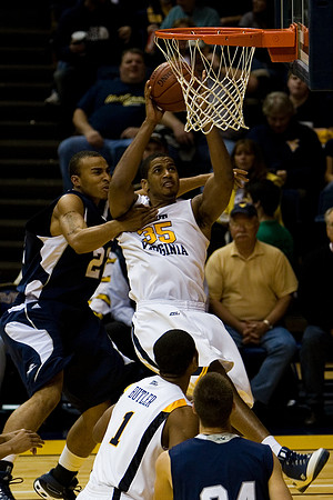 Wellington Smith gets intentionally fouled