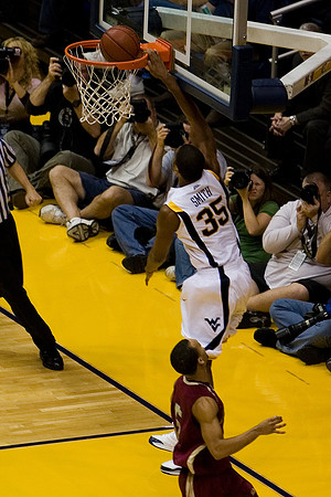 Wellington Smith backirons the dunk attempt