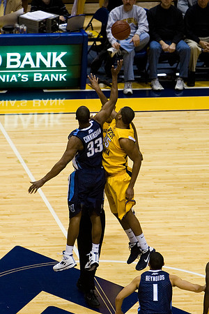 Wellington jumps off
